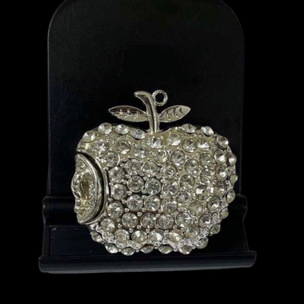 Apple rhinestone 32GB USB Flash drive.